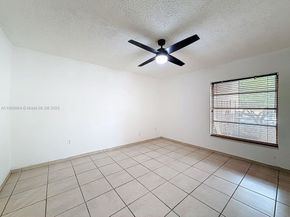 17600 NW 68th Ave B2004, Hialeah FL 33015
