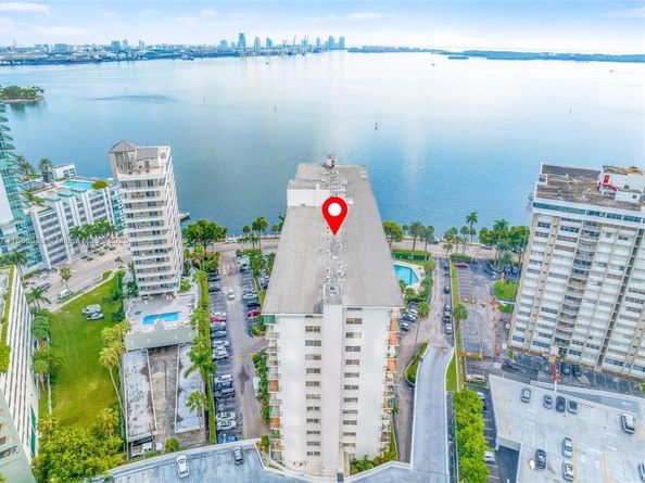 1408 Brickell Bay Dr 303, Miami FL 33131