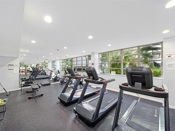 1408 Brickell Bay Dr 303, Miami FL 33131
