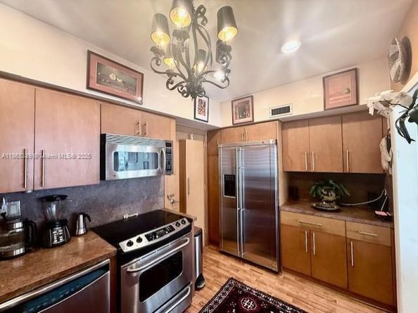 1408 Brickell Bay Dr 303, Miami FL 33131