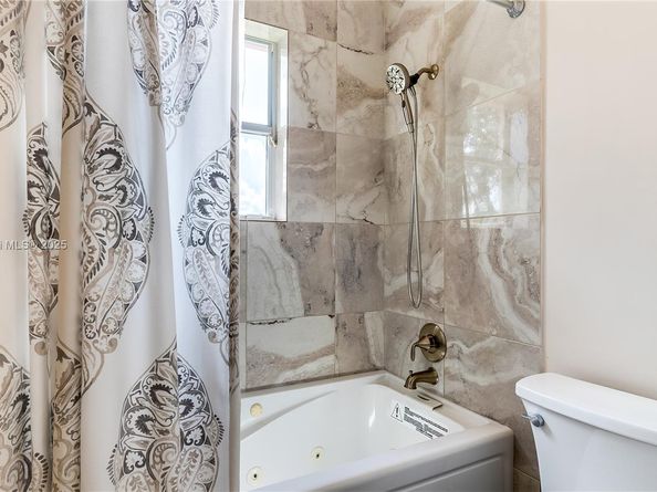 11253 NW 49th St, Coral Springs FL 33076