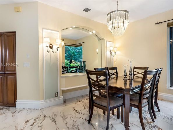 11253 NW 49th St, Coral Springs FL 33076