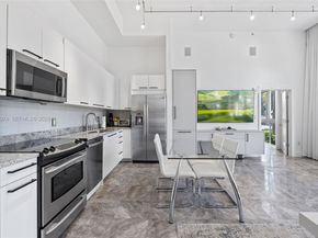 2001 Meridian Ave 107, Miami Beach FL 33139