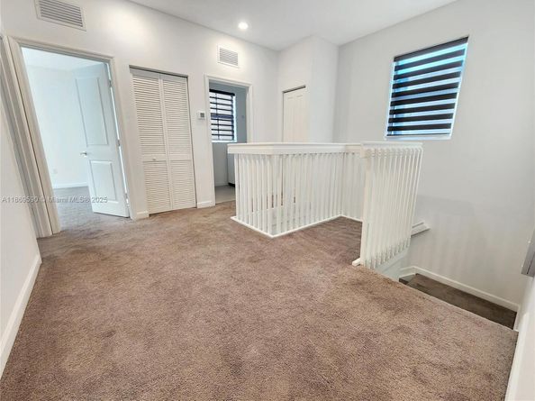 1401 SE 27th Ter, Homestead FL 33035