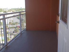 2025 NE 164th St 1006, North Miami Beach FL 33162