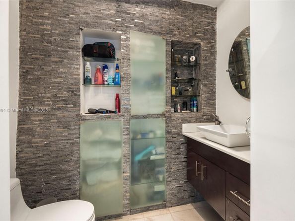 4120 Hardie Ave, Miami FL 33133