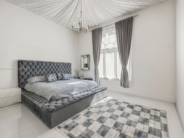 4120 Hardie Ave, Miami FL 33133