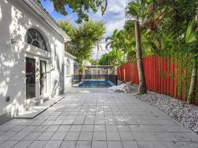 4120 Hardie Ave, Miami FL 33133