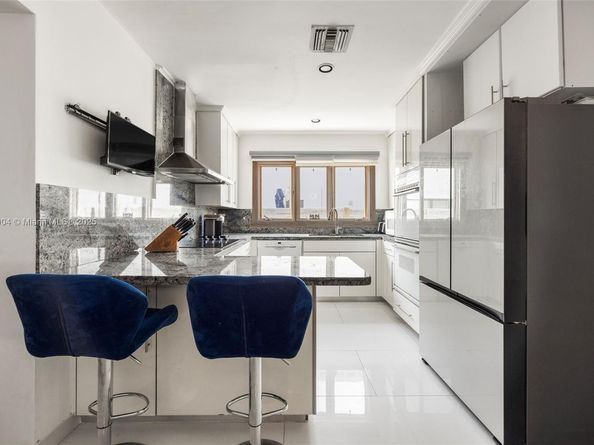 4120 Hardie Ave, Miami FL 33133