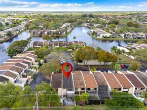 7825 SW 103rd Pl, Miami FL 33173