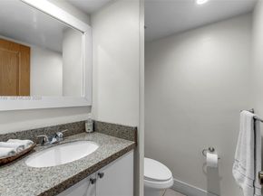 7825 SW 103rd Pl, Miami FL 33173