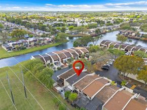 7825 SW 103rd Pl, Miami FL 33173