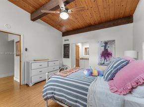 7825 SW 103rd Pl, Miami FL 33173