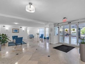 1000 Parkview Dr 715, Hallandale Beach FL 33009