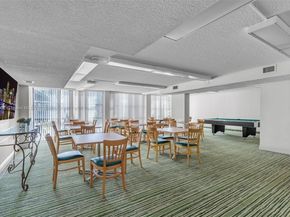 1000 Parkview Dr 715, Hallandale Beach FL 33009