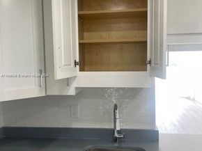 1350 NE 191st St B203, Miami FL 33179