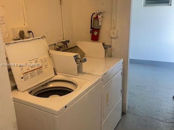 1350 NE 191st St B203, Miami FL 33179