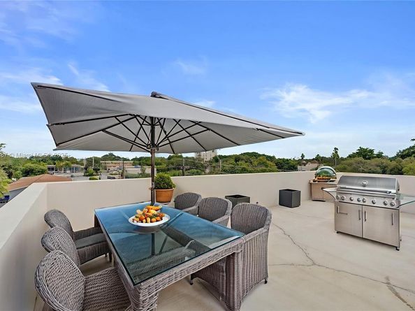 531 NE 61st St, Miami FL 33137