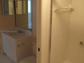 9511 Weldon Cir G402, Tamarac FL 33321