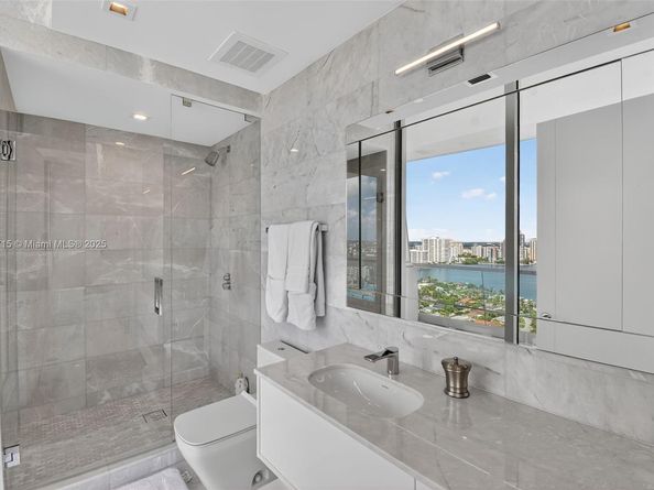 18501 Collins Ave 2504, Sunny Isles Beach FL 33160