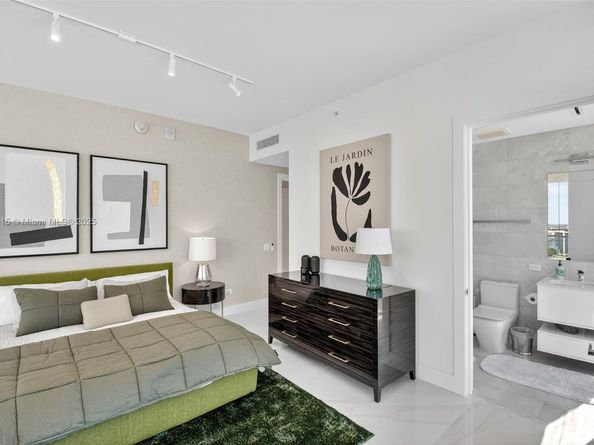 18501 Collins Ave 2504, Sunny Isles Beach FL 33160