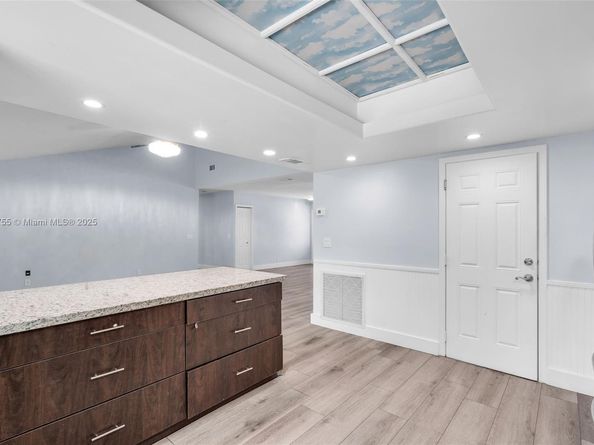 11087 NW 24th St, Sunrise FL 33322