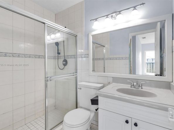 11087 NW 24th St, Sunrise FL 33322