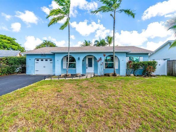 11087 NW 24th St, Sunrise FL 33322