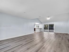 11087 NW 24th St, Sunrise FL 33322