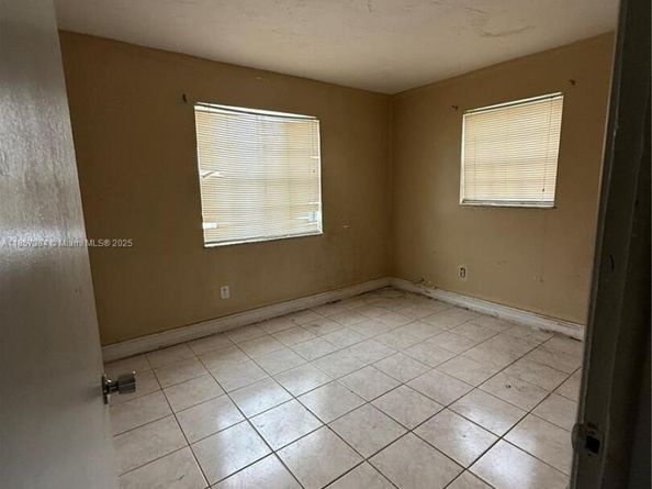 3361 NW 189th, Miami Gardens FL 33056