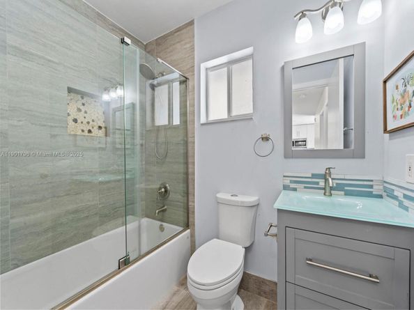 14106 SW 167th Ter, Miami FL 33177