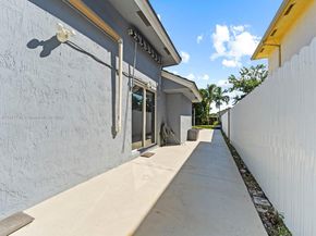 14106 SW 167th Ter, Miami FL 33177
