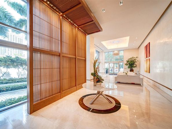 1060 Brickell Ave 1513, Miami FL 33131