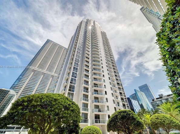 1060 Brickell Ave 1513, Miami FL 33131