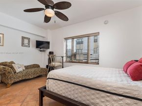 255 W 24th St 208, Miami Beach FL 33140