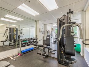 255 W 24th St 208, Miami Beach FL 33140