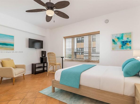 255 W 24th St 208, Miami Beach FL 33140