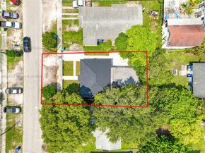 1321 NW 44th St, Miami FL 33142
