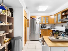 1450 Brickell Bay Dr 812, Miami FL 33131