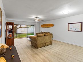 212 W Laurel Dr 1303, Margate FL 33063