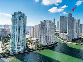 475 Brickell Ave 2209, Miami FL 33131