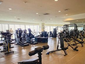 475 Brickell Ave 2209, Miami FL 33131