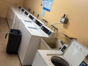 151 Berkley Rd 206, Hollywood FL 33024