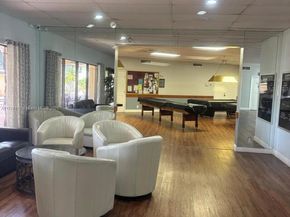 151 Berkley Rd 206, Hollywood FL 33024