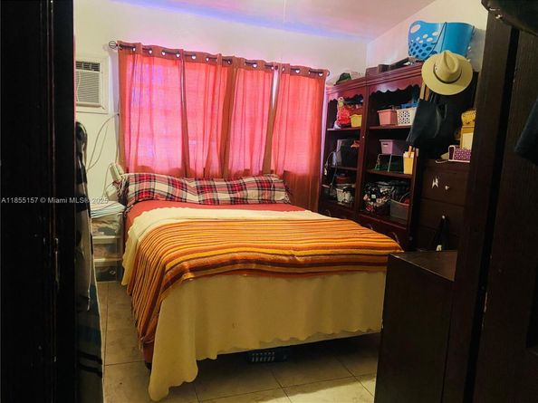 8355 NW 32nd Ave, Miami FL 33147