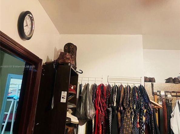 8355 NW 32nd Ave, Miami FL 33147