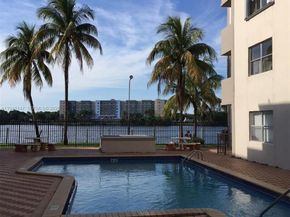 5505 NW 7th St W406, Miami FL 33126