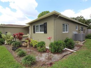 5160 SW 8th St, Margate FL 33068