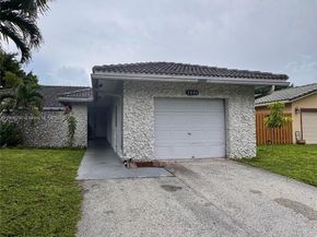 2595 NW 123rd Ave, Coral Springs FL 33065