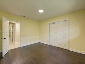 3609 S Le Jeune Rd, Coral Gables FL 33134